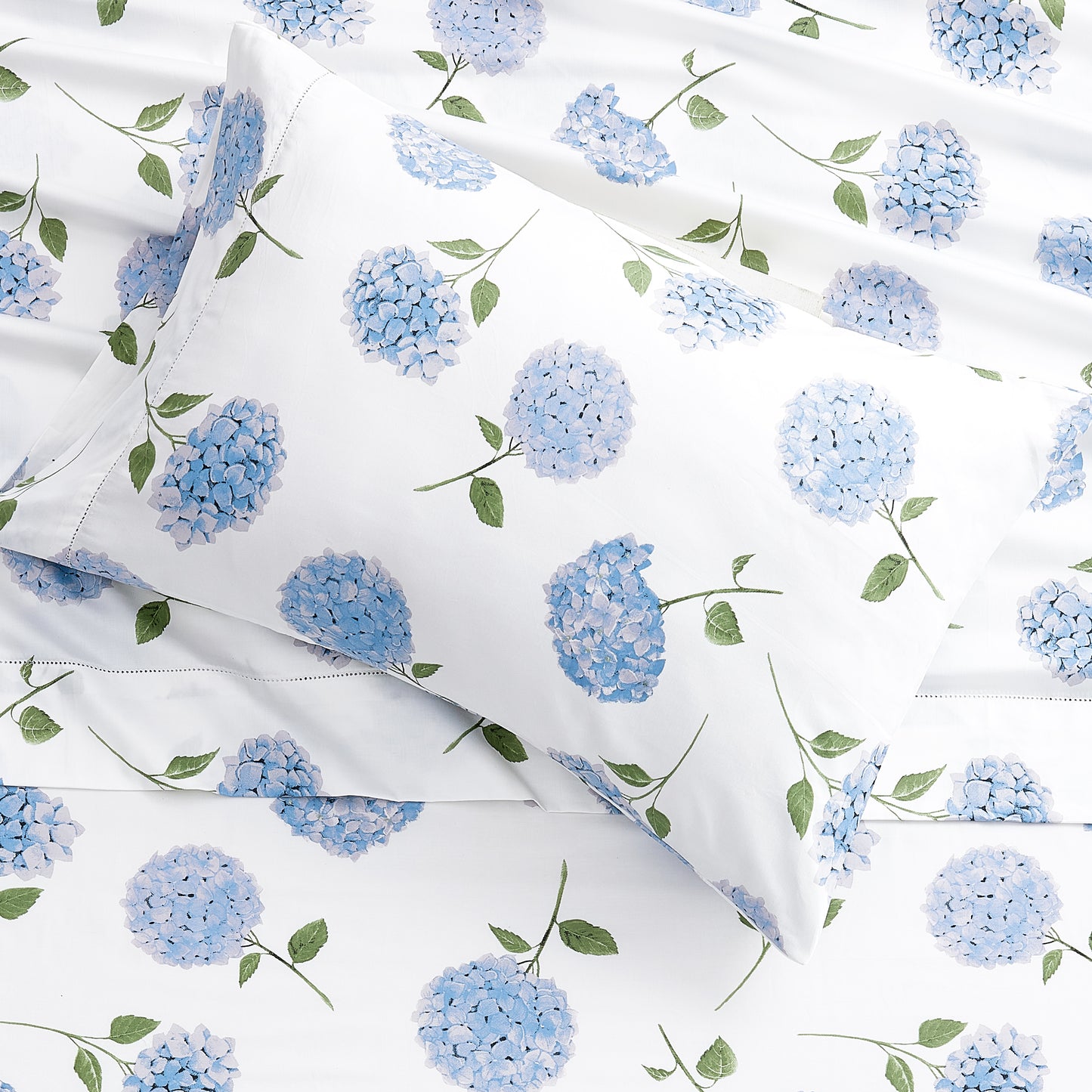 Hydrangea Printed Pillowcase Pair