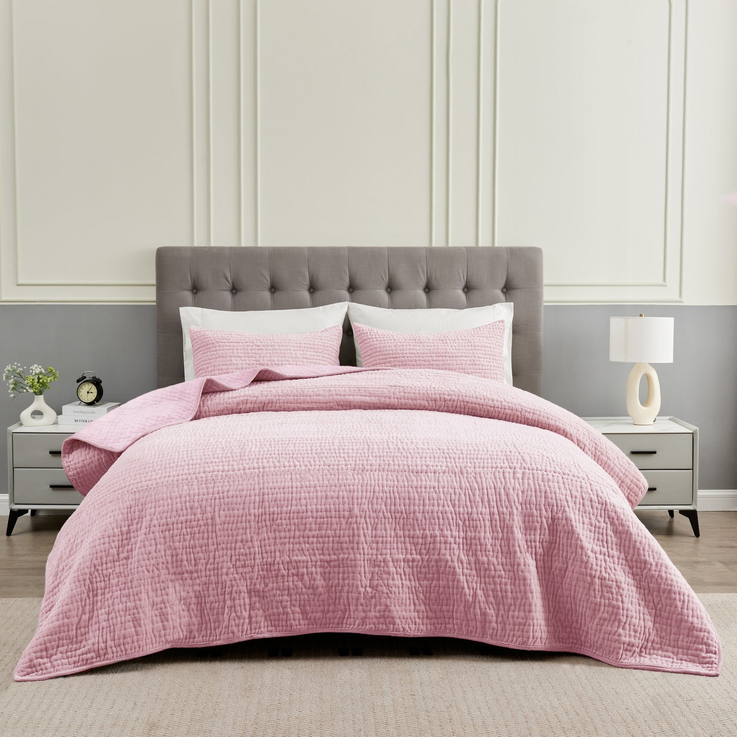 Tamara Velvet Quilt Set