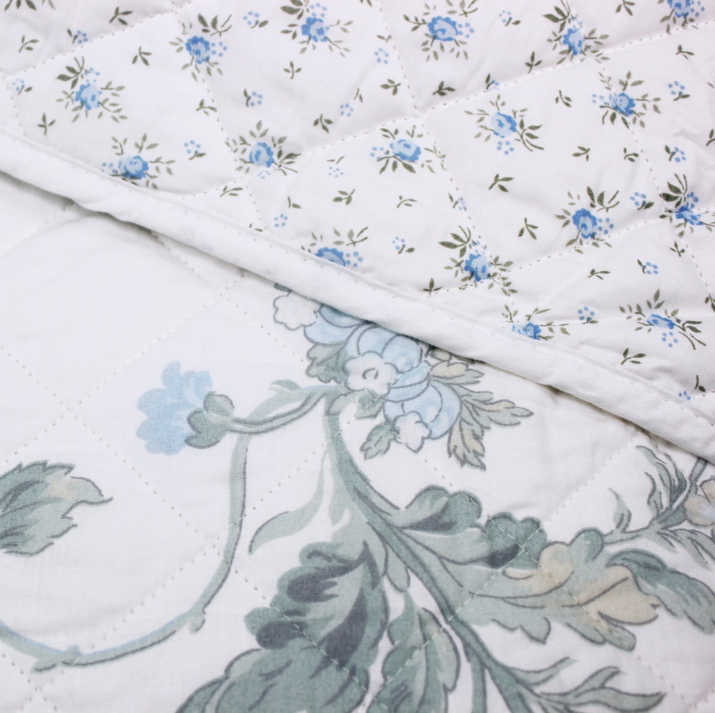 Jardin De Rose Reversible Cotton Percale Quilt Set