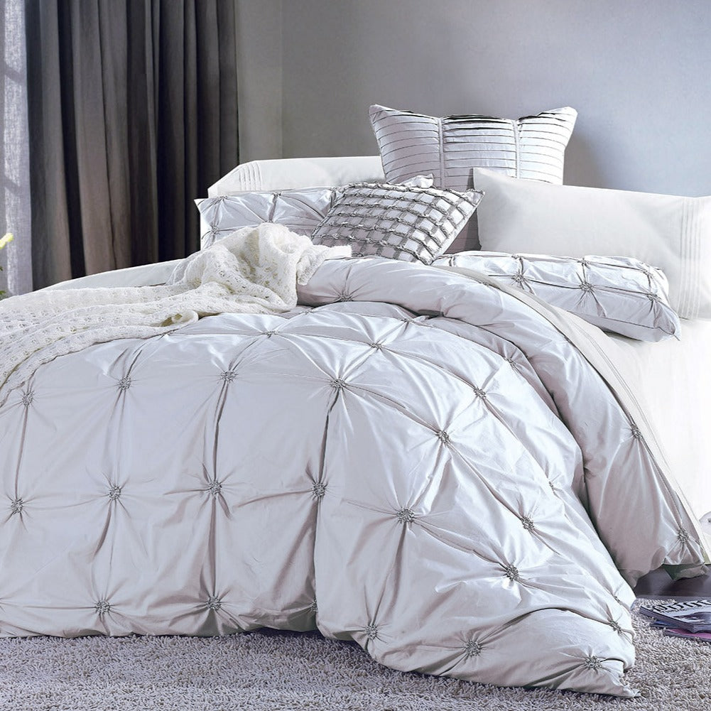 Epoque Embroidered Duvet Set