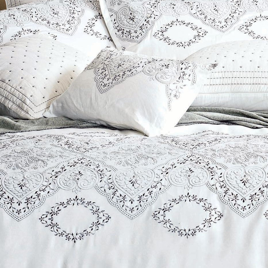 Brocade Embroidered Duvet Cover Set