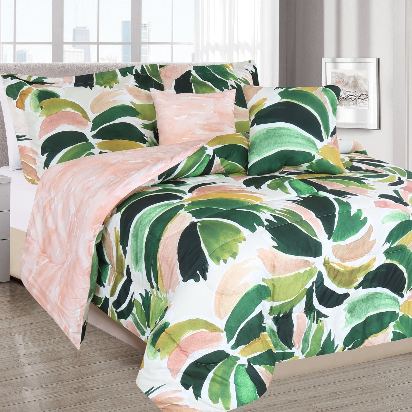 Junglicious Monsteras Deluxe Comforter Sets