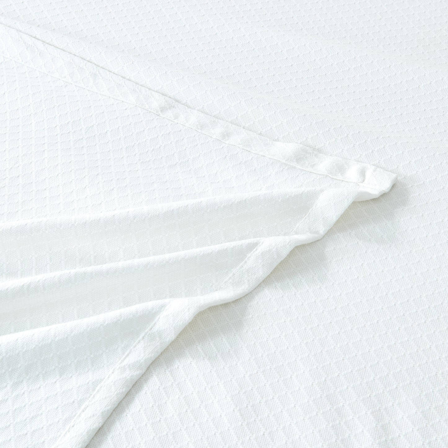 Egyptian Cotton Diamond Blanket