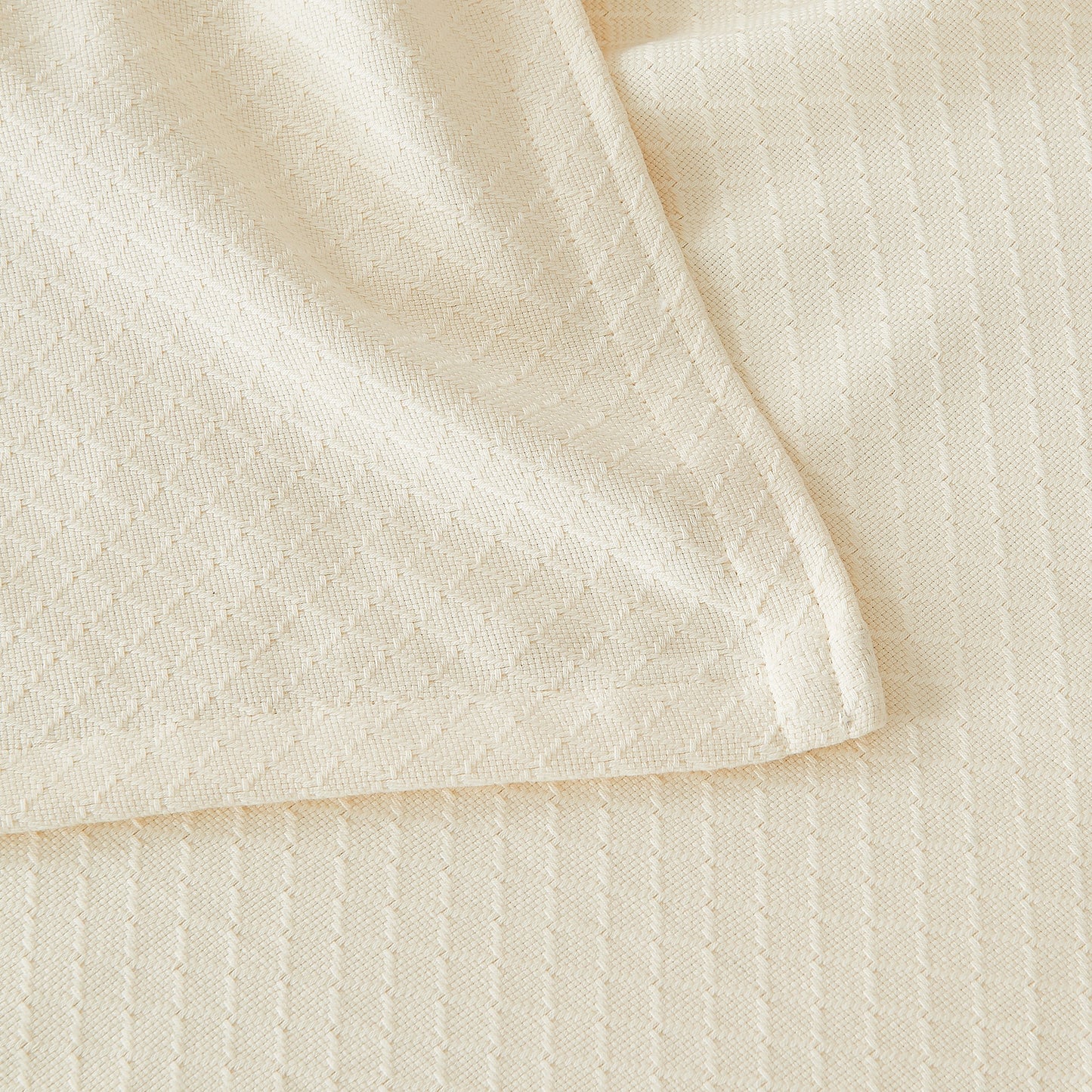 Egyptian Cotton Diamond Blanket