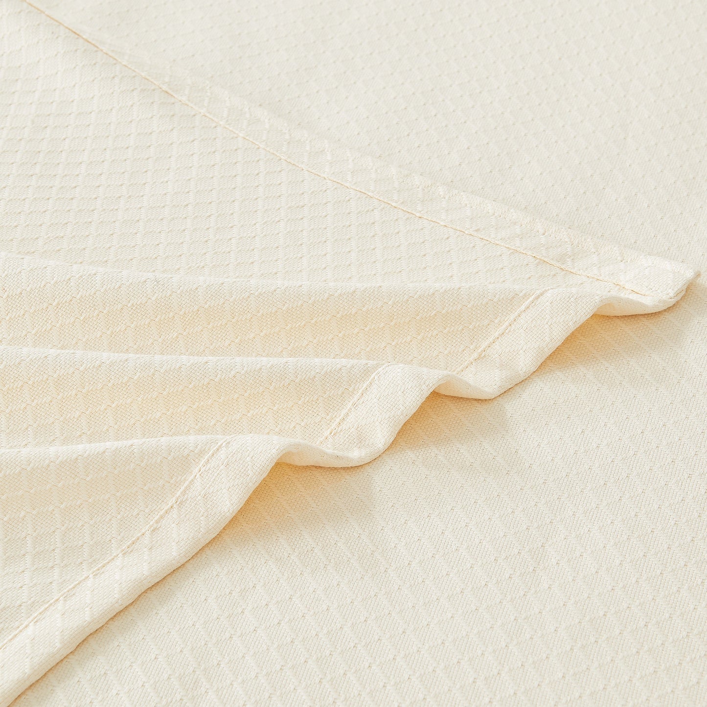 Egyptian Cotton Diamond Blanket