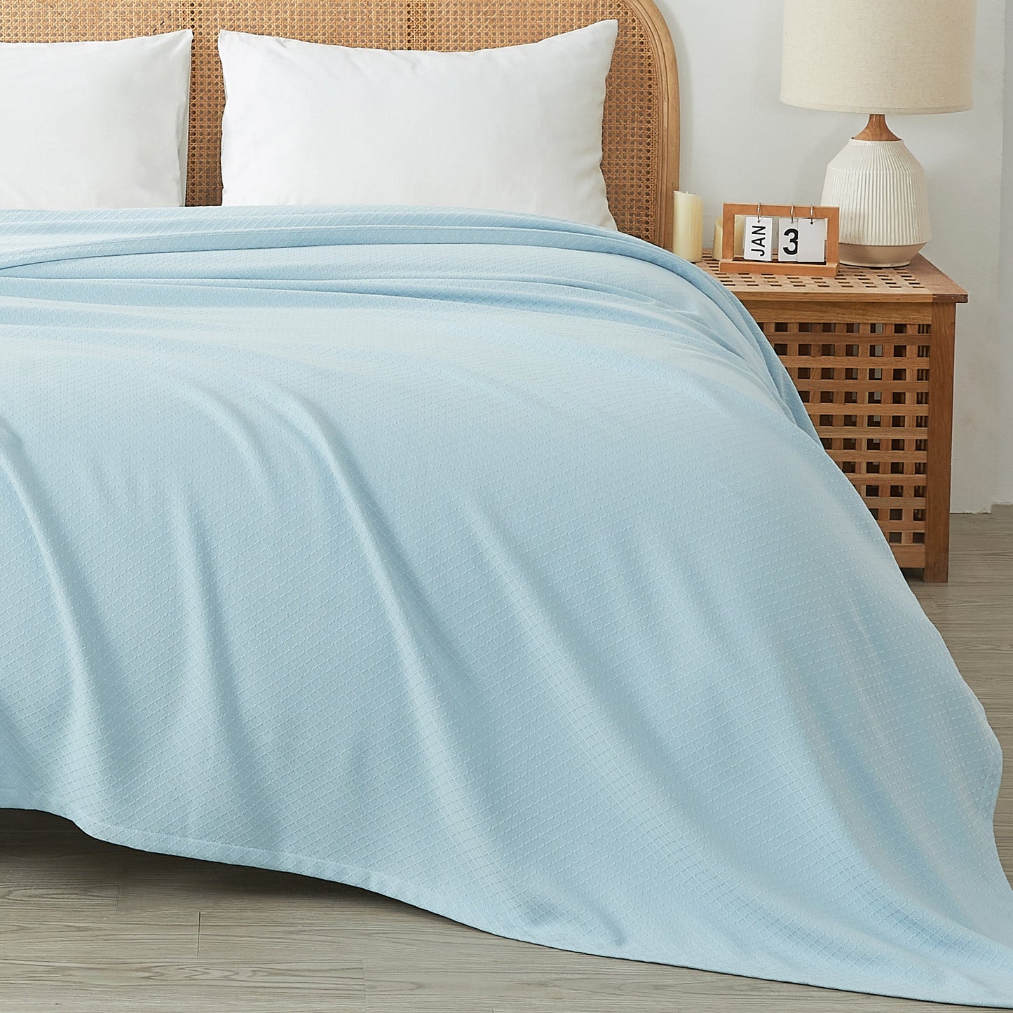 Egyptian Cotton Diamond Blanket