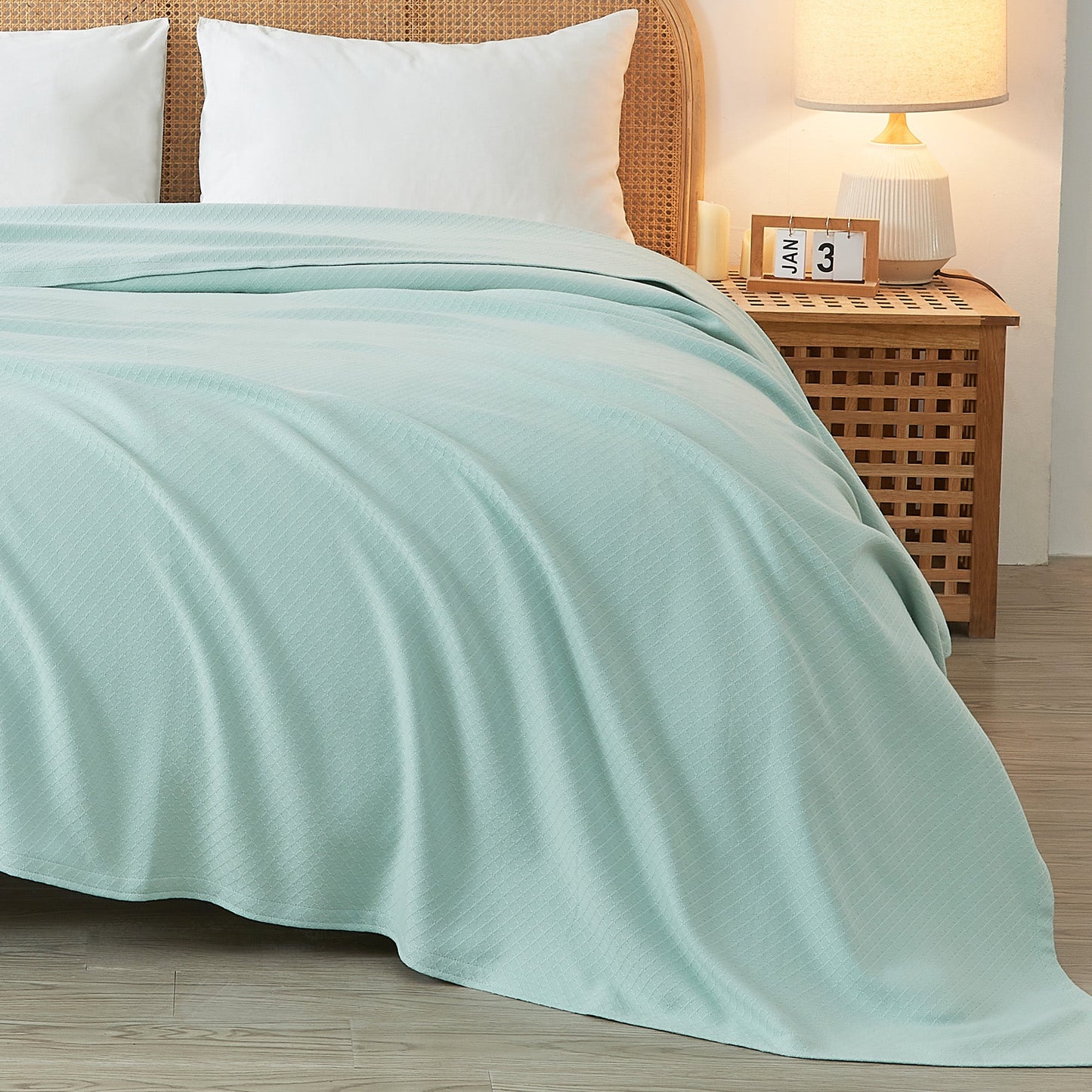 Egyptian Cotton Diamond Blanket