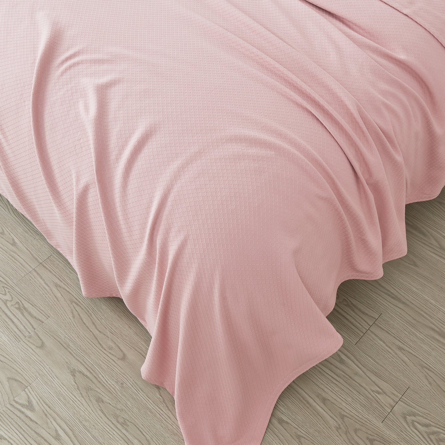 Egyptian Cotton Diamond Blanket