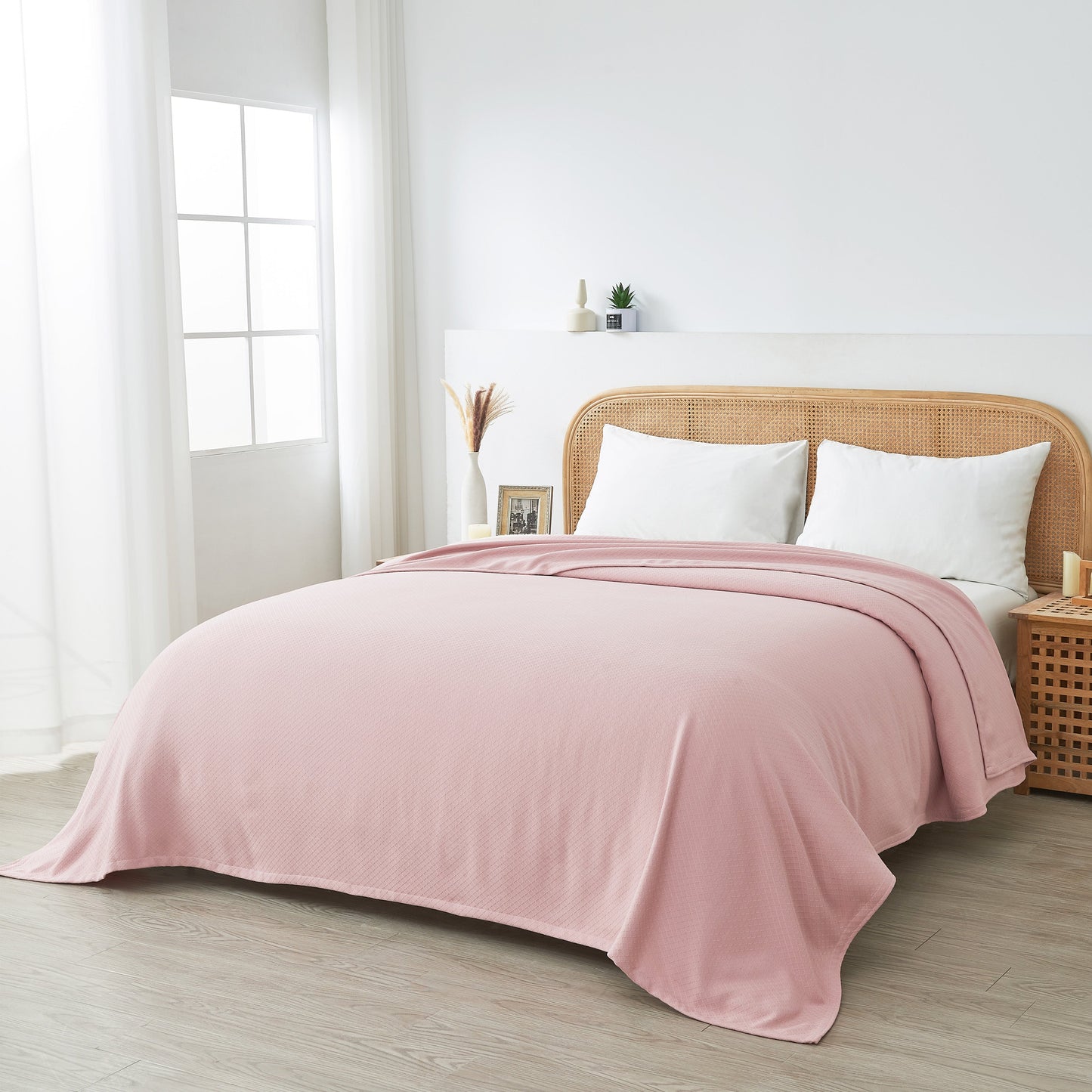 Egyptian Cotton Diamond Blanket