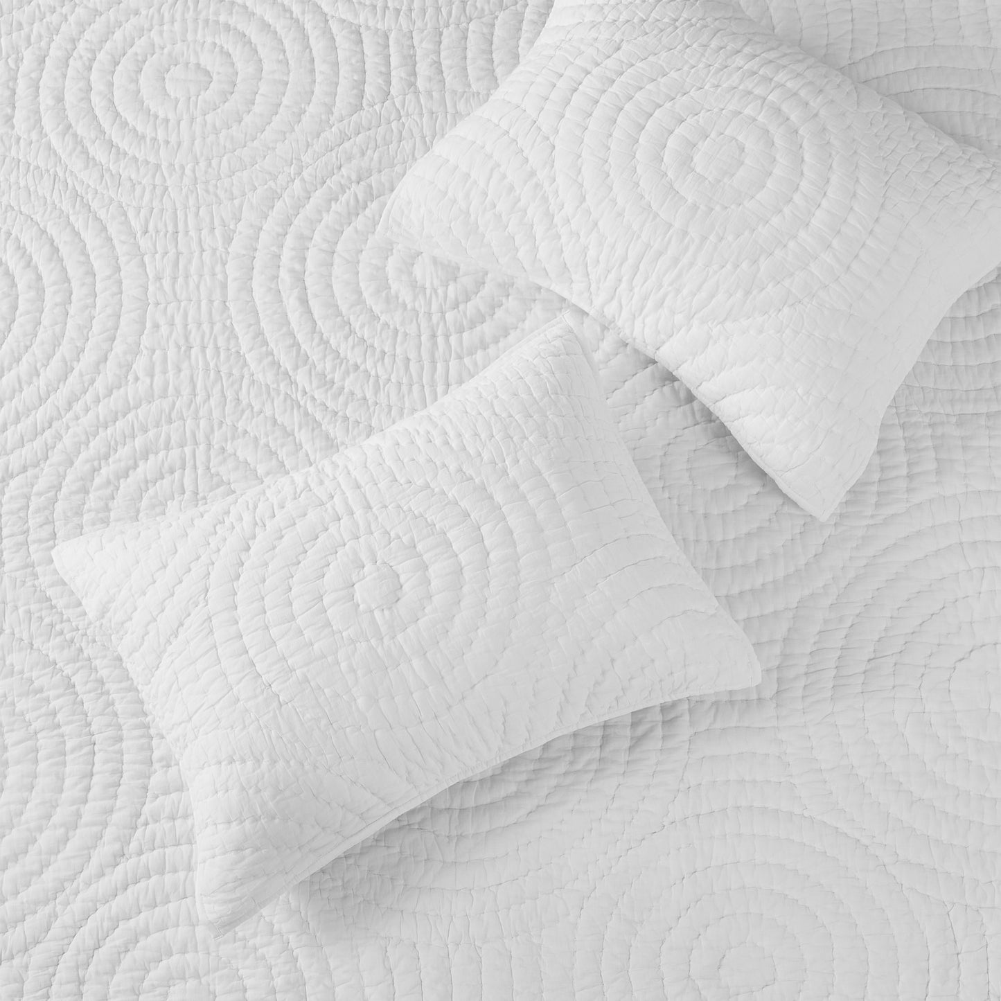 Halo Cotton Voile Hand Stitched Quilt Set