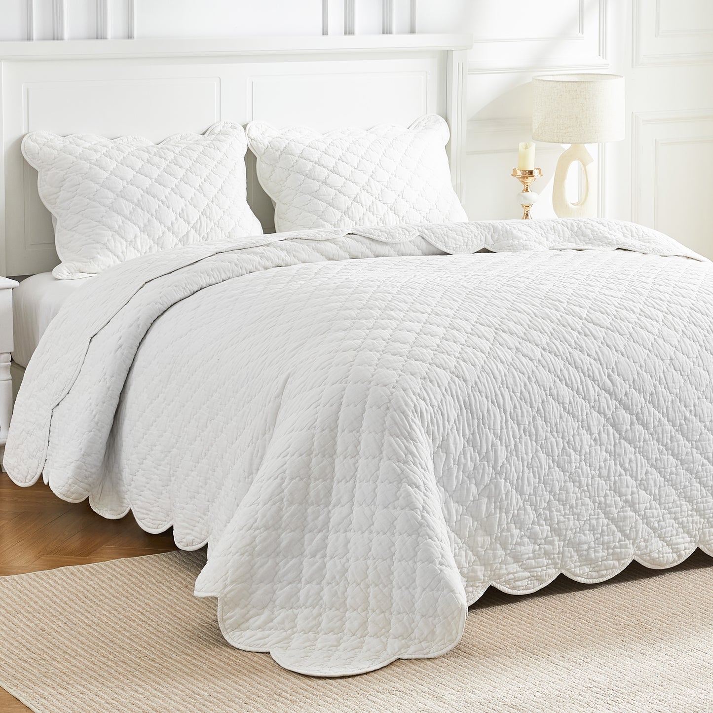 Diamond Scallop Cotton Voile Hand Stitched Quilt Set