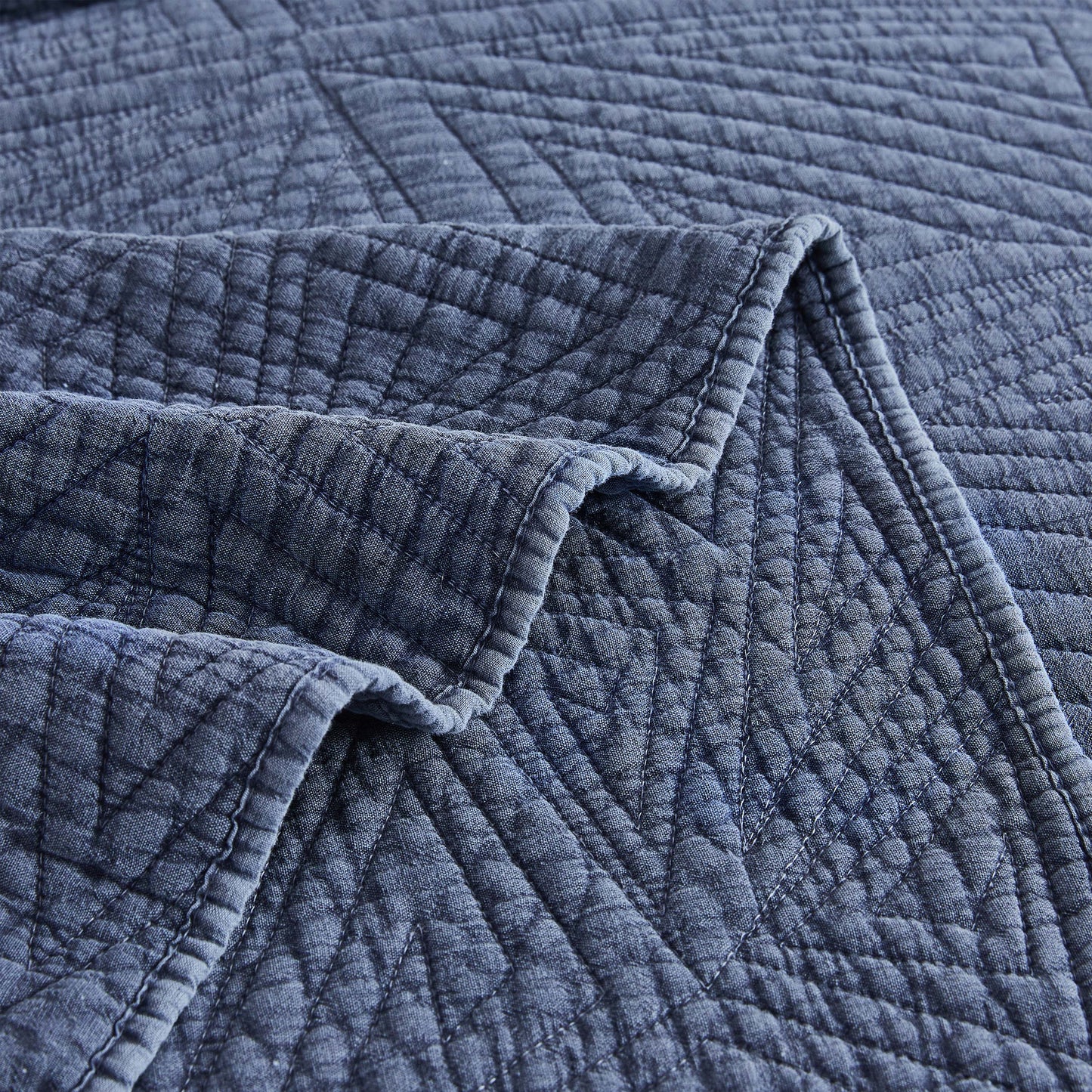 Dancing Triangles Stonewashed Cotton Quilt Set