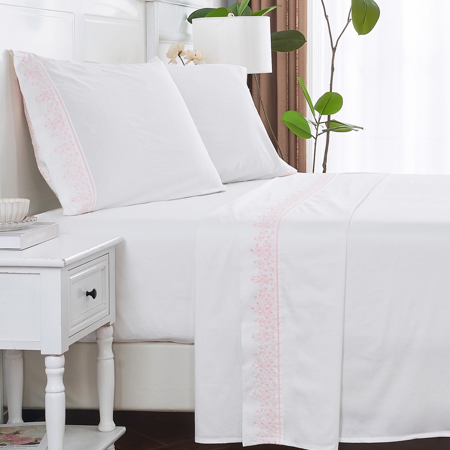 Baby's Breath Embroidered Percale Sheet Set