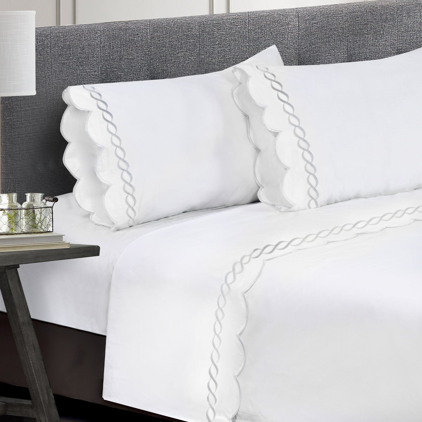 600 Thread Count Scallop Rope Embroidered Cotton Sheet Set